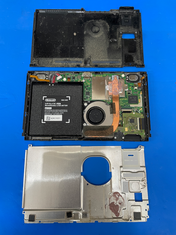 Nintendo Switch バッテリー交換 Nintendo Switch バッテリー交換